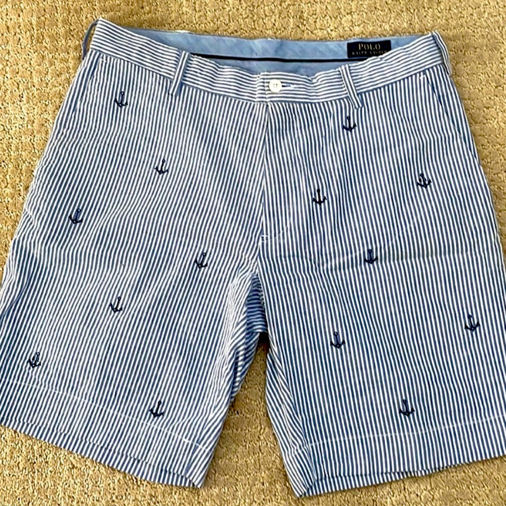 🏇 Ralph Lauren Seersucker w/ Anchors Stretch Classic Fit shorts. Size 32